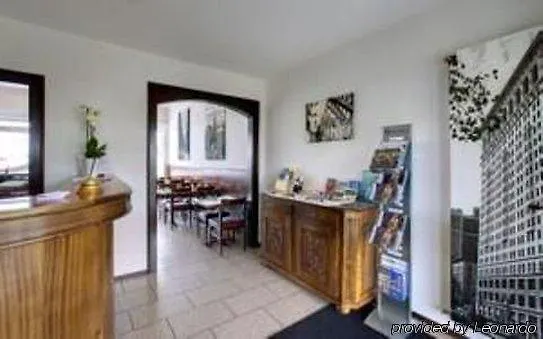 Motel Des Pierrettes 2*