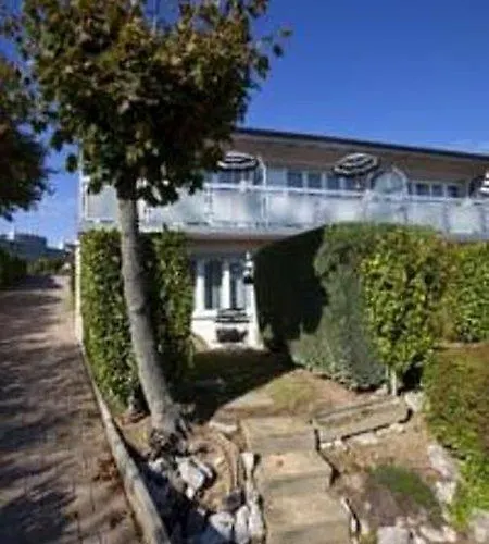 Des Pierrettes 2* Lozanna