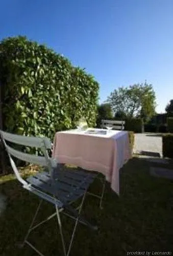 Des Pierrettes 2* Lausanne