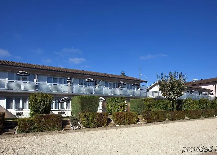 Des Pierrettes Motell 2*