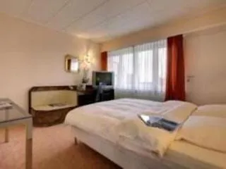 Des Pierrettes Motell 2*